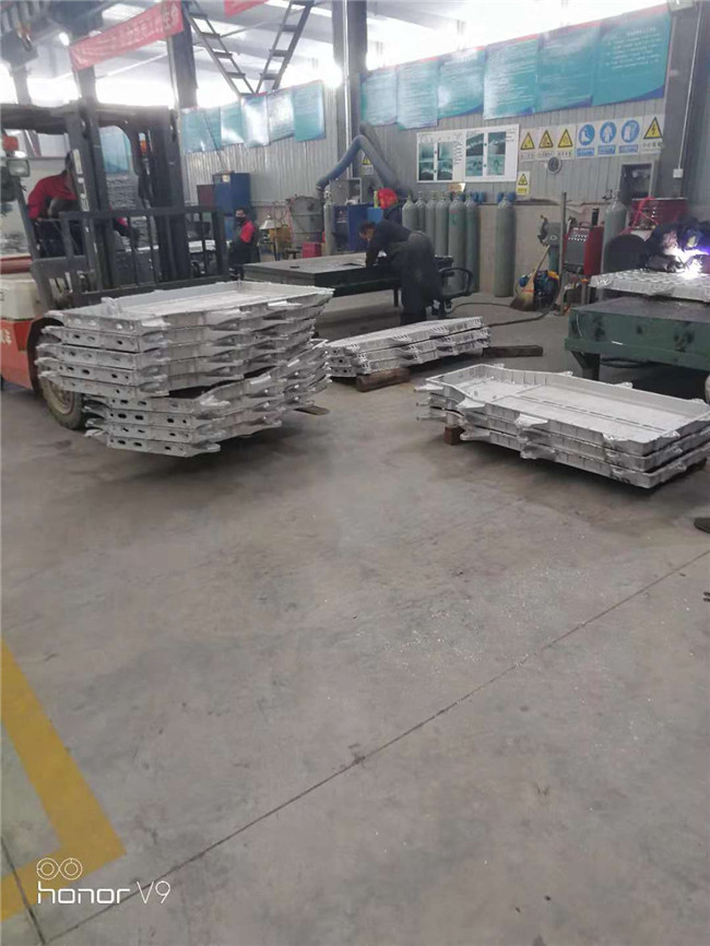 低壓鑄造機